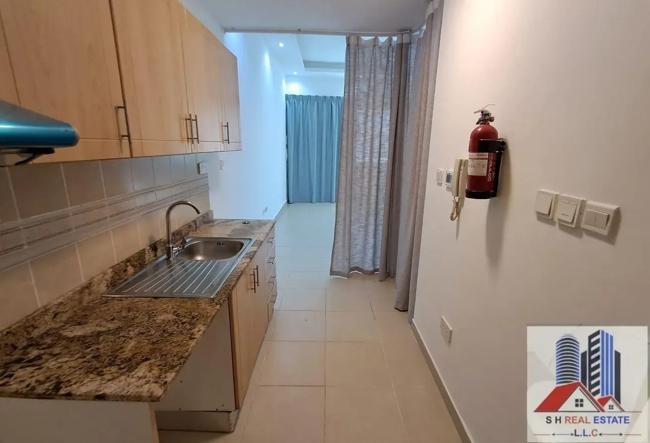 Studio Apartment in Dubai Silicon Oasis, 354 Sqft