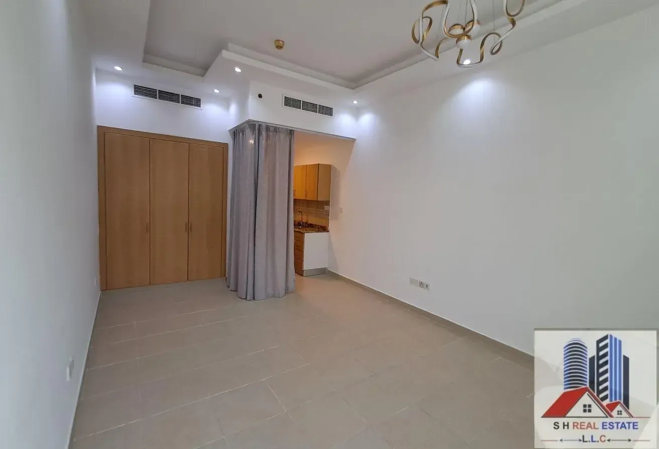 Studio Apartment in Dubai Silicon Oasis, 354 Sqft