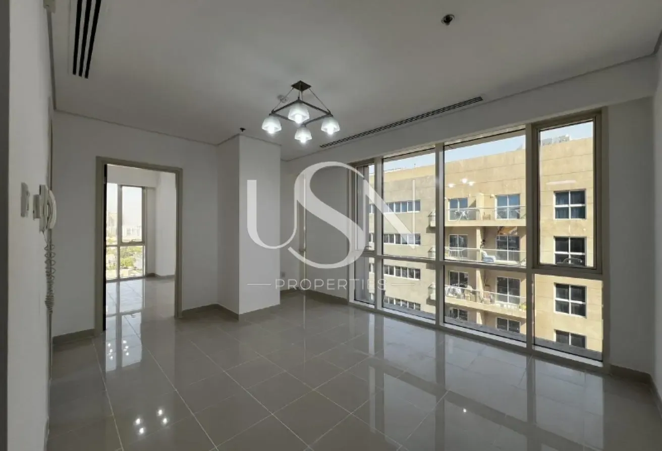 1 Month Free | Vacant | Unfurnished 1 Bedroom