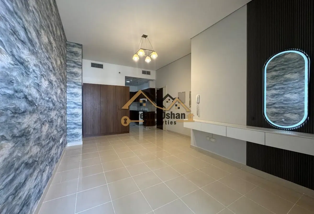NEAR Emirates Tower Renovated Studio With Balcony