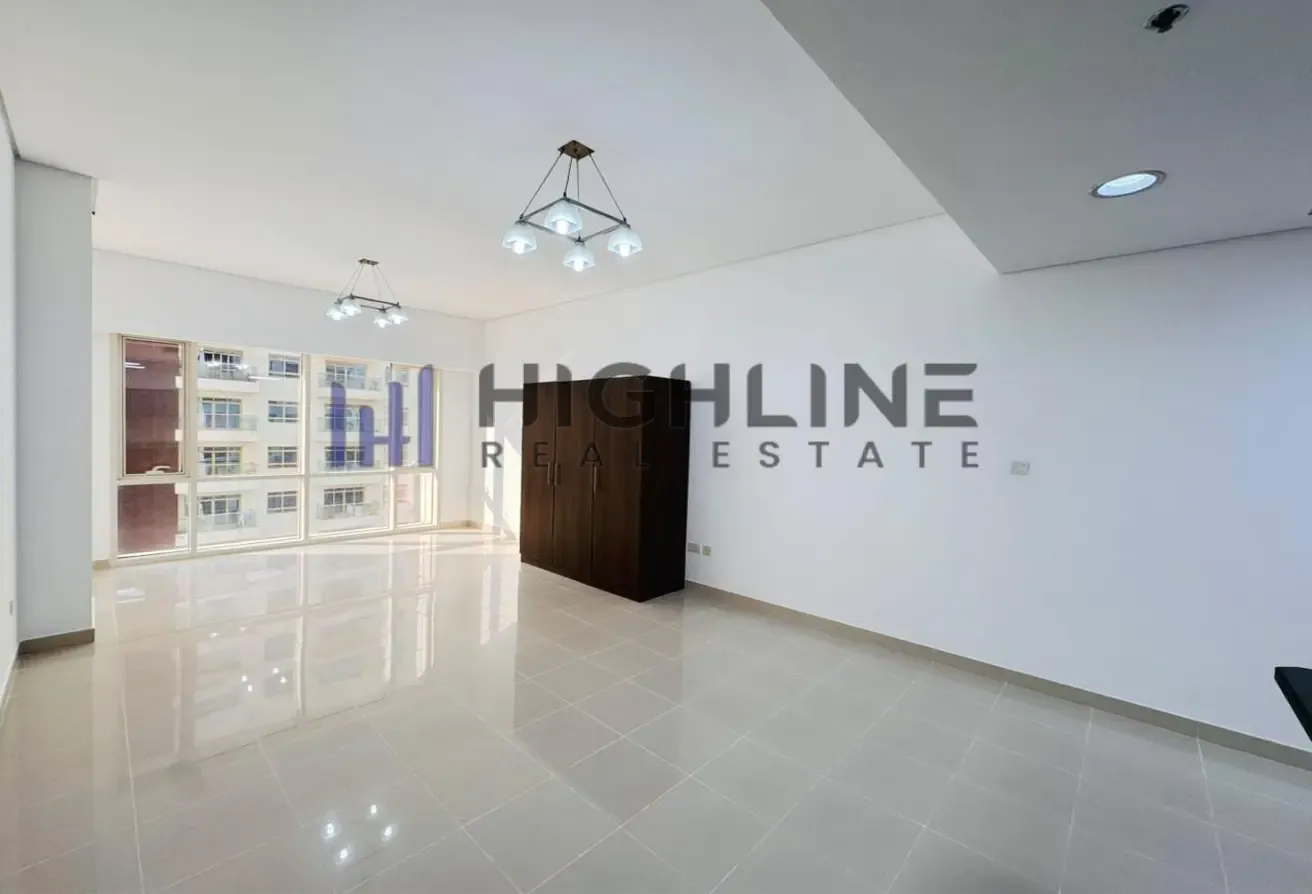 Spacious Studio | Ready to Move In | Prime DSO Location