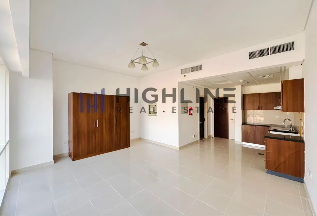 Spacious Studio | Community View | Ready to Move In