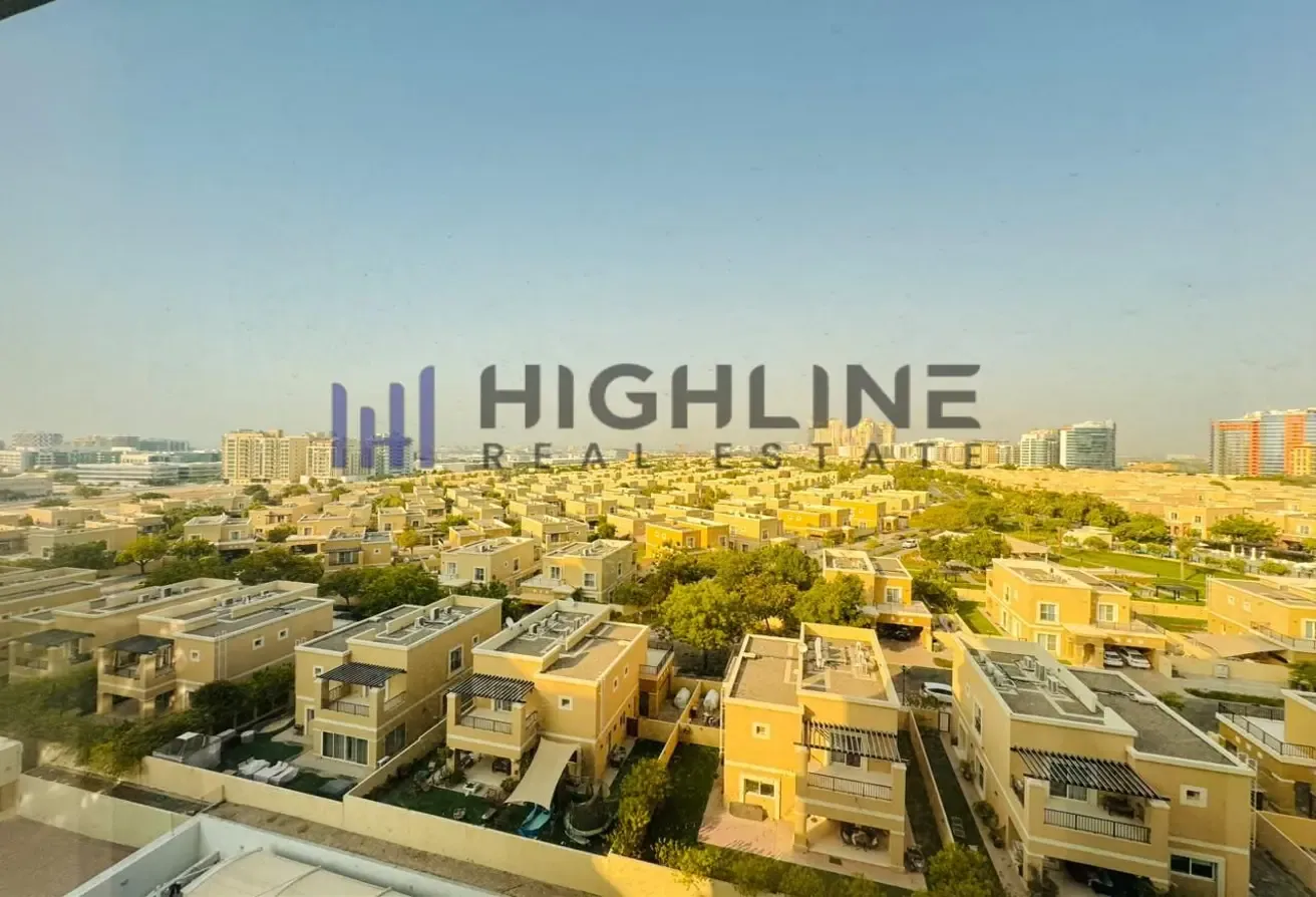 Spacious Studio | Community View | Ready to Move In