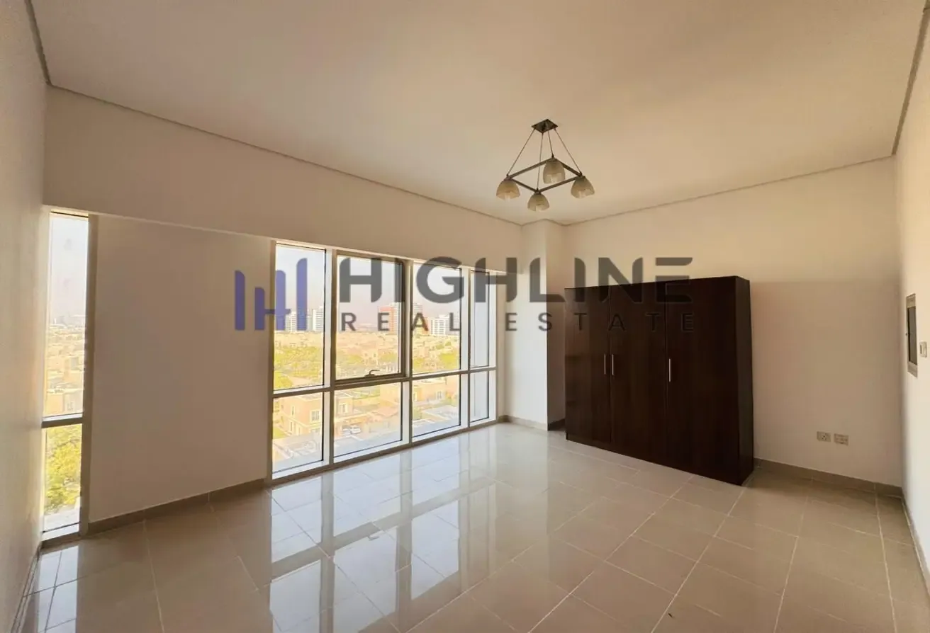 Spacious Studio | Community View | Ready to Move In