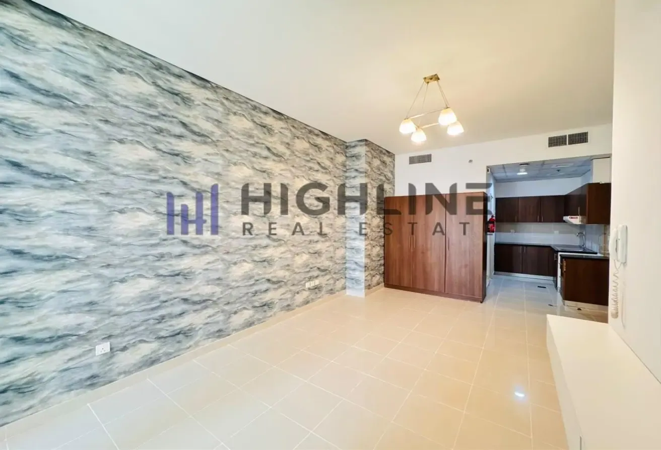 BRIGHT & SPACIOUS STUDIO | OPPOSITE SILICON CENTRAL MALL | GREAT DEAL