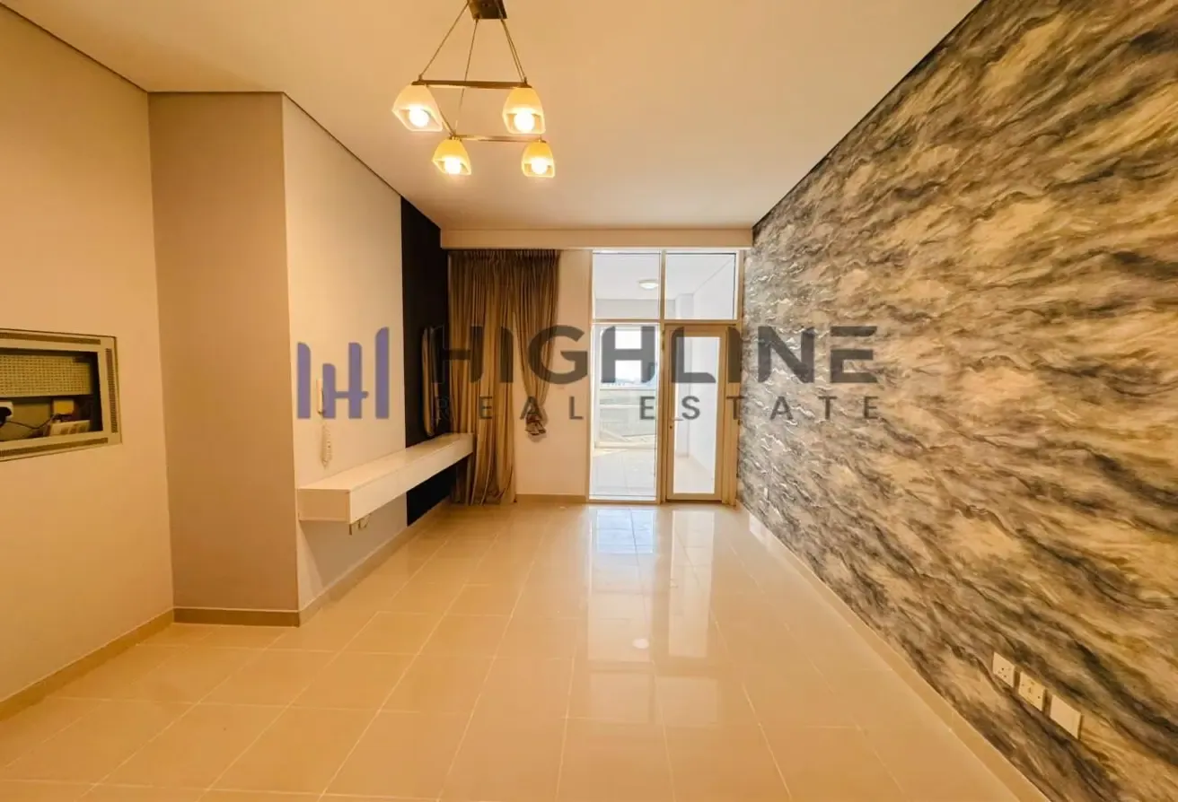 BRIGHT & SPACIOUS STUDIO | OPPOSITE SILICON CENTRAL MALL | GREAT DEAL