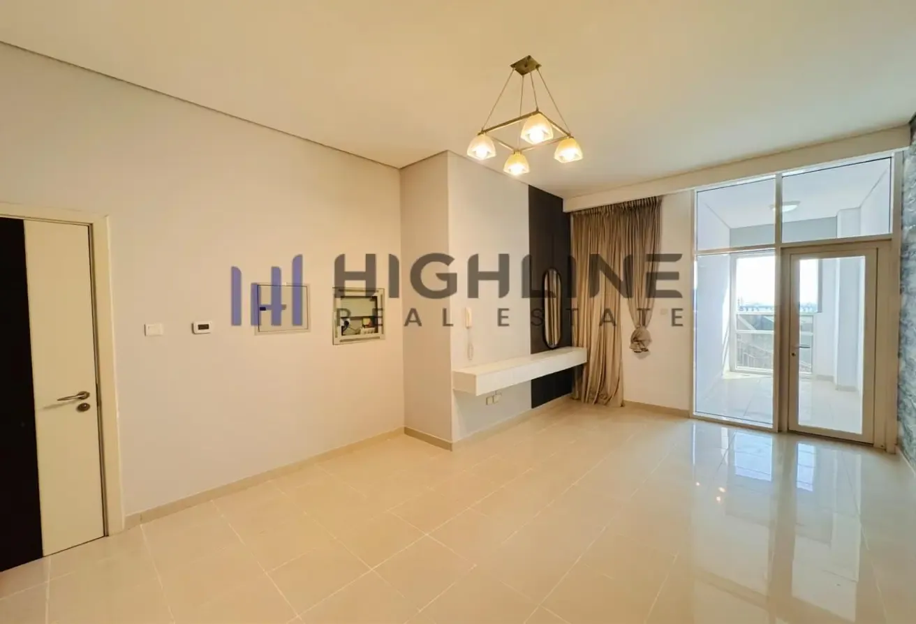 BRIGHT & SPACIOUS STUDIO | OPPOSITE SILICON CENTRAL MALL | GREAT DEAL