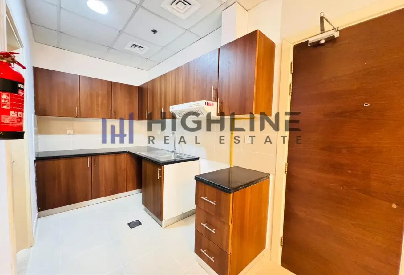 BRIGHT & SPACIOUS STUDIO | OPPOSITE SILICON CENTRAL MALL | GREAT DEAL