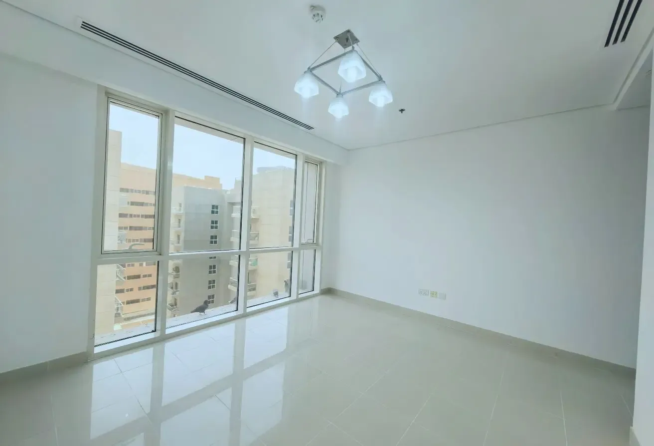 Spacious 1 Bhk || Huge Sizes || Community Views.