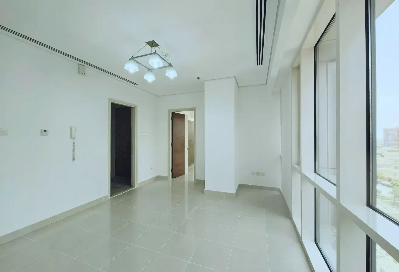 Spacious 1 Bhk || Huge Sizes || Community Views.