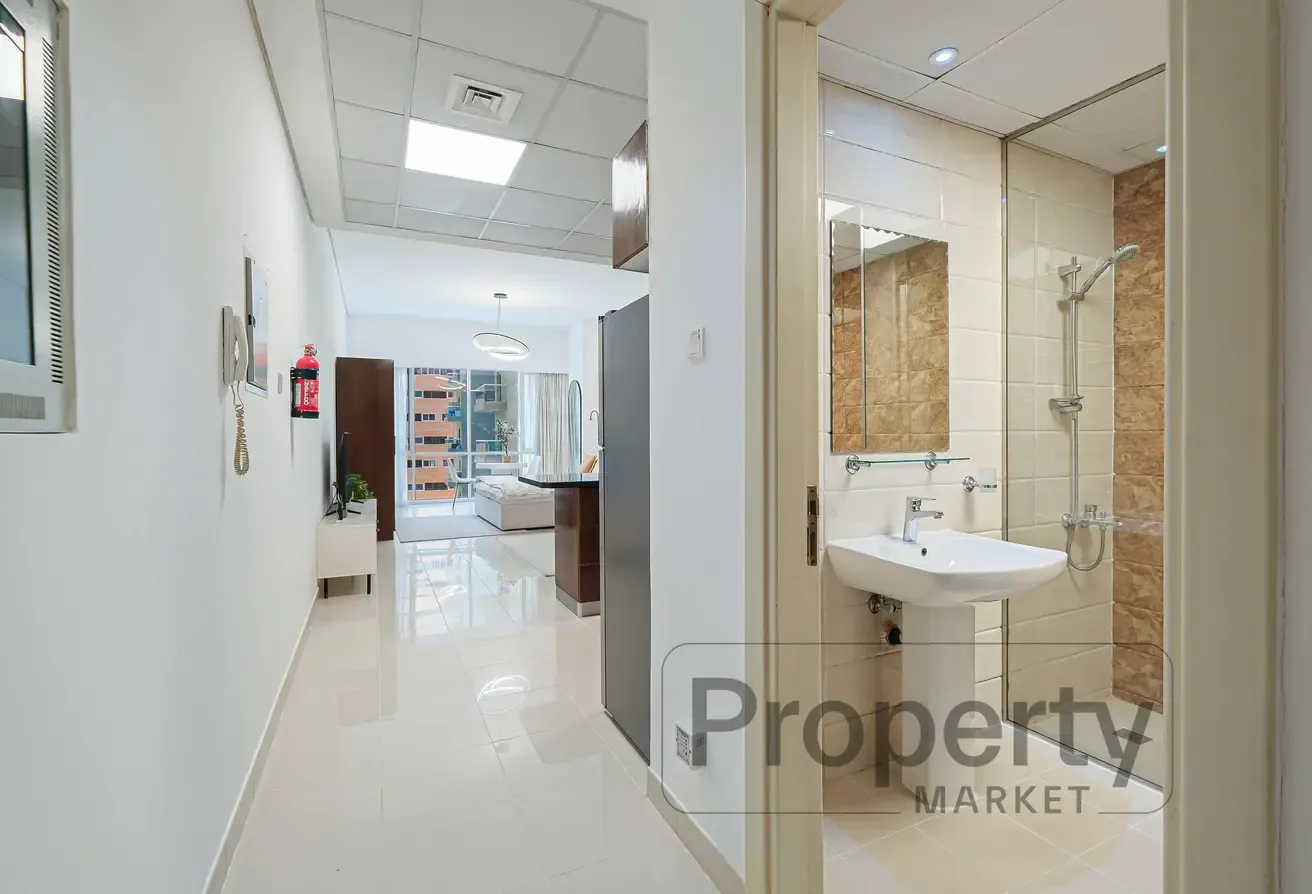 12 Payments Option | Spacious | Unfurnished