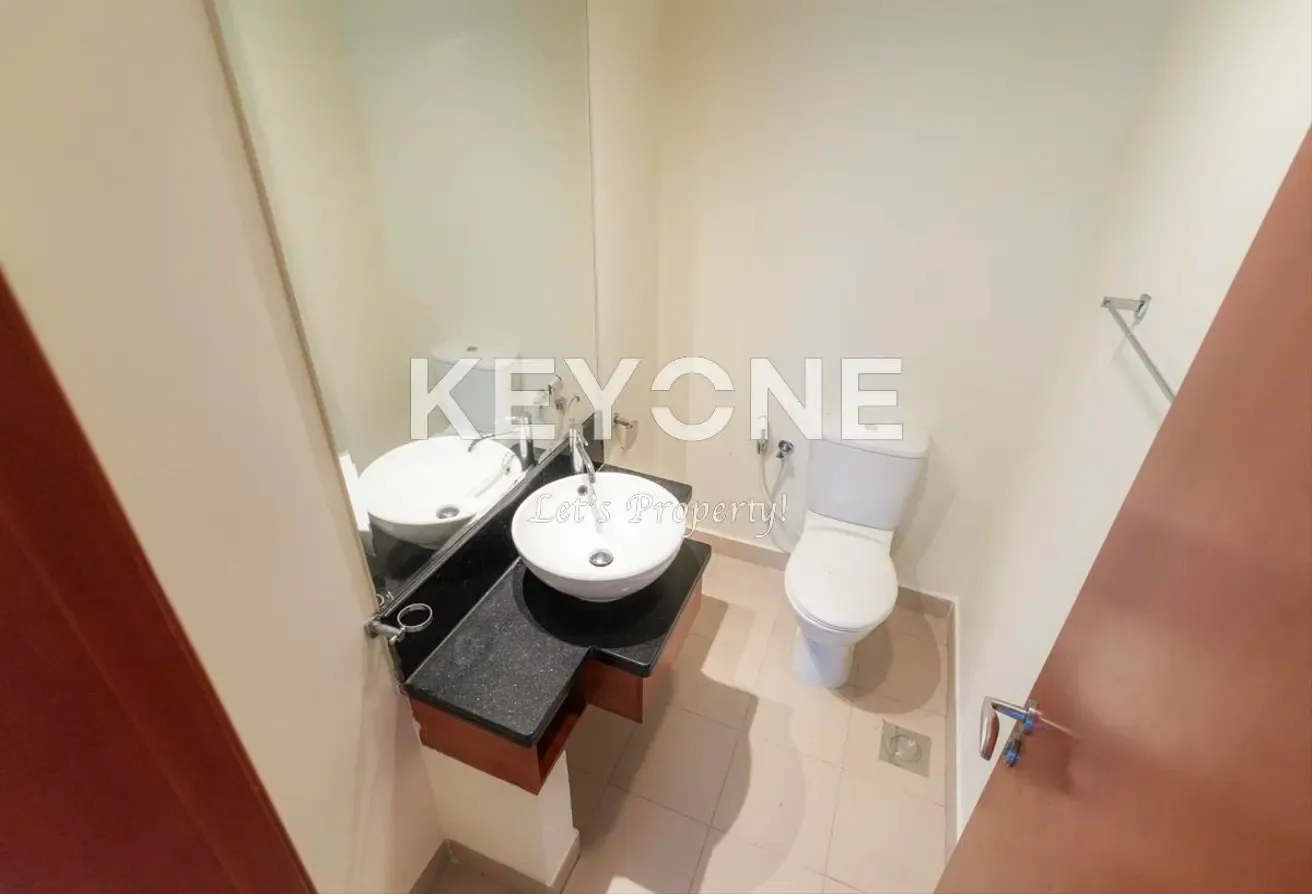 Unfurnished 1BR | Park Tower A | Prime Amenities
