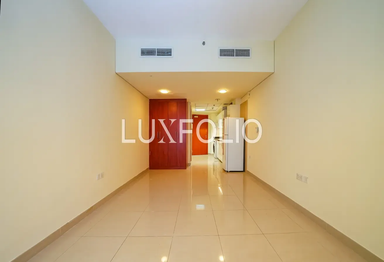 Unfurnished | Hot Stock | Vacant