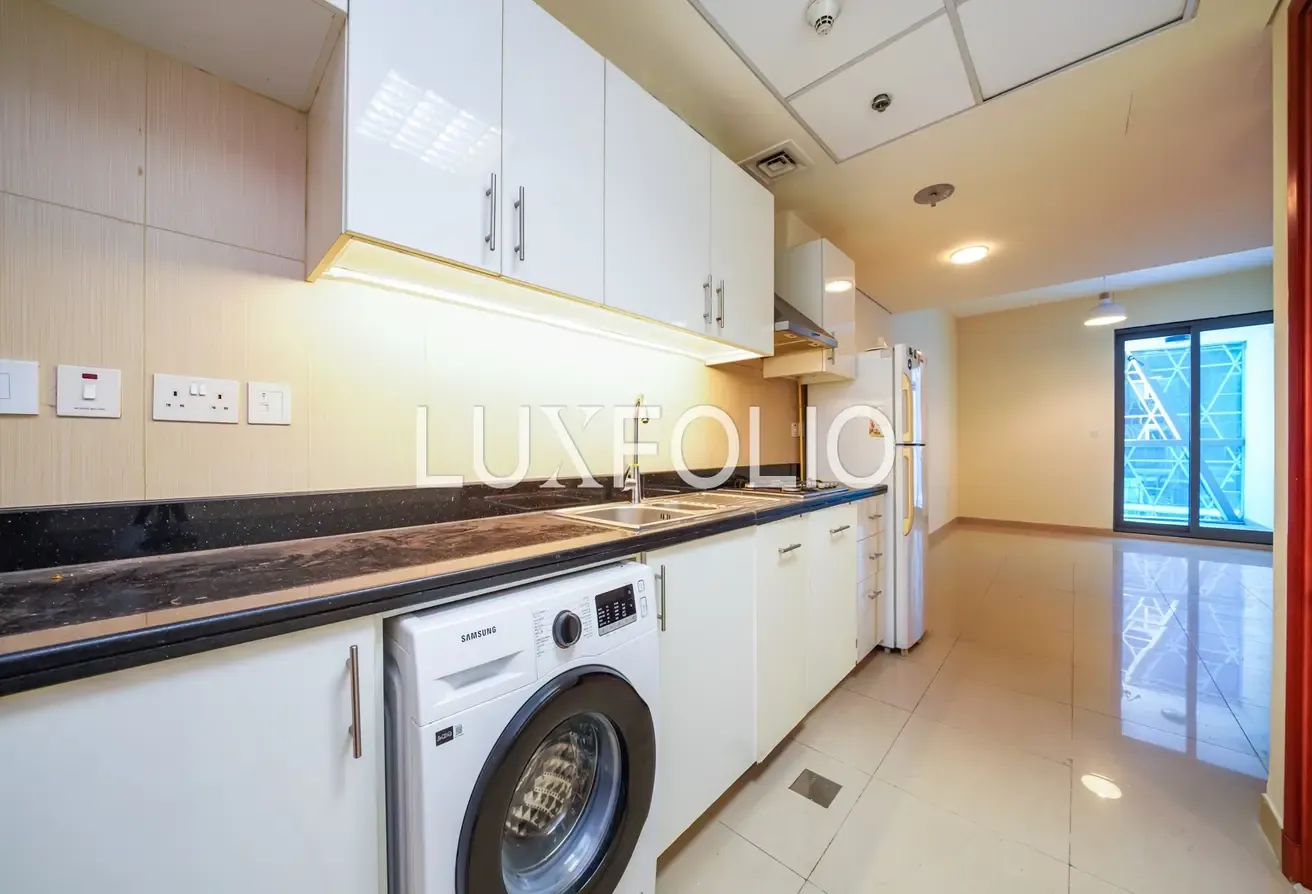 Unfurnished | Hot Stock | Vacant