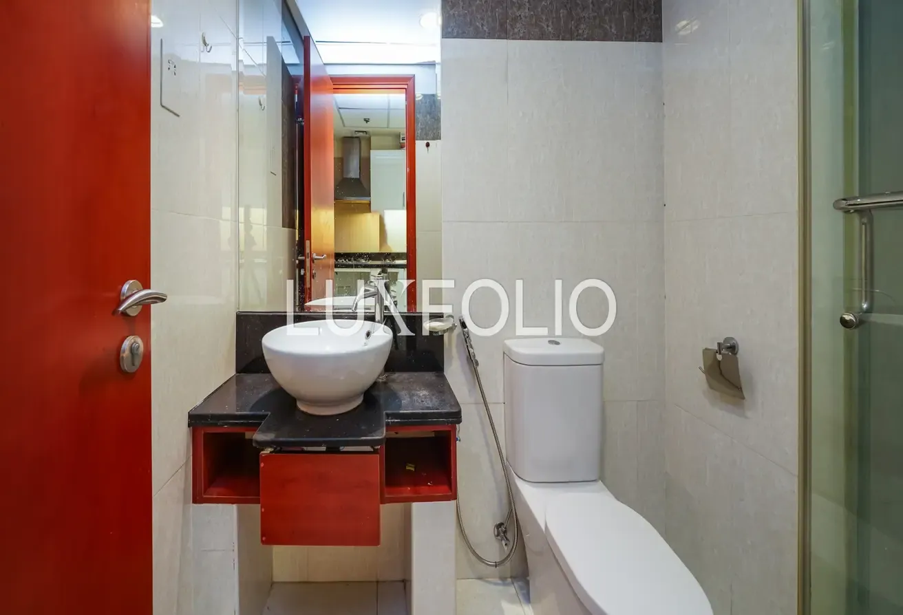 Unfurnished | Hot Stock | Vacant