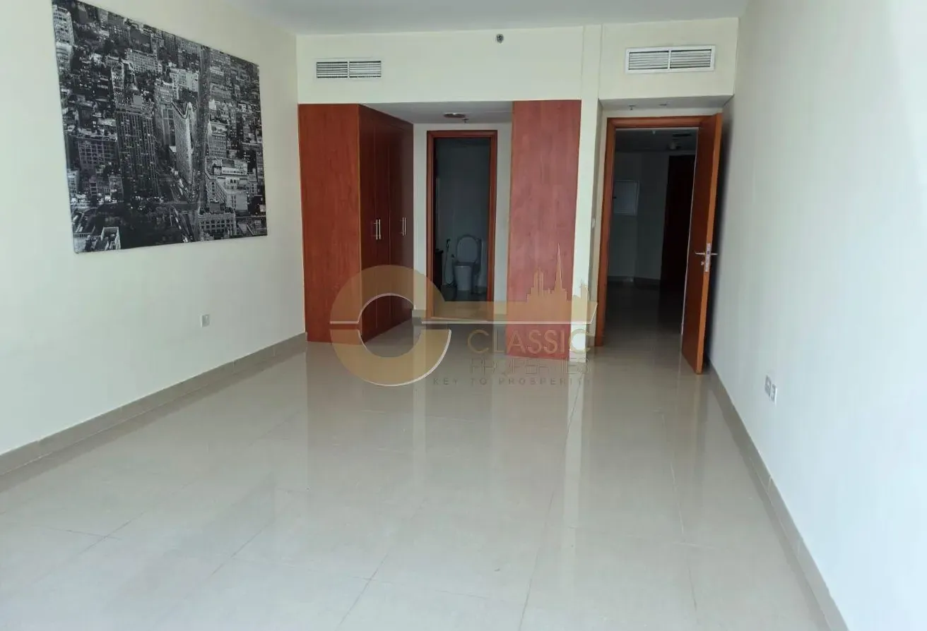 ICONIC LIVING | SPACIOUS LAYOUT | READY TO MOVE IN