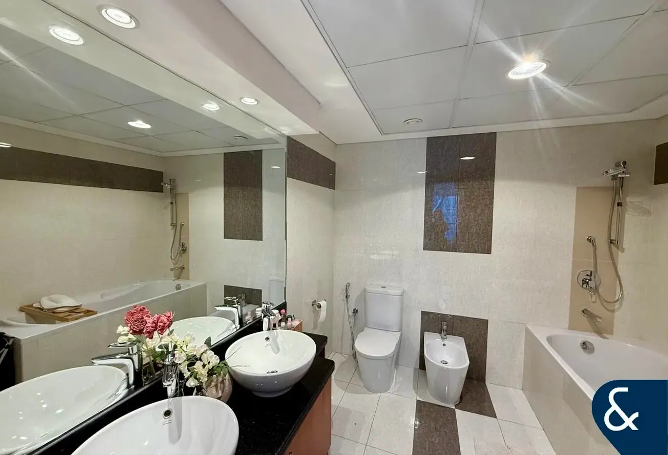 1 Bedroom | Furnished | Large Layout