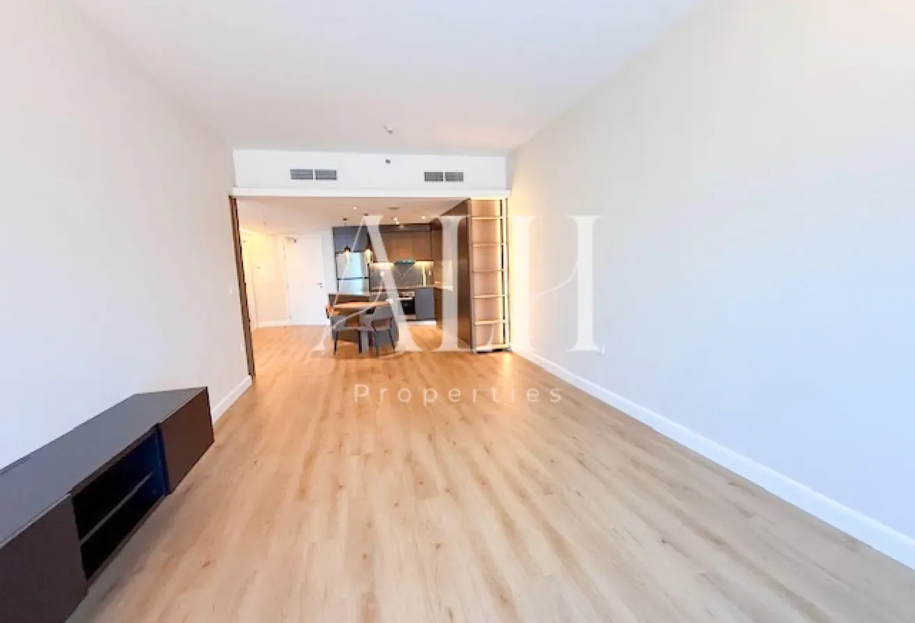 Beautifully Upgraded | Vacant | Price Negotiable