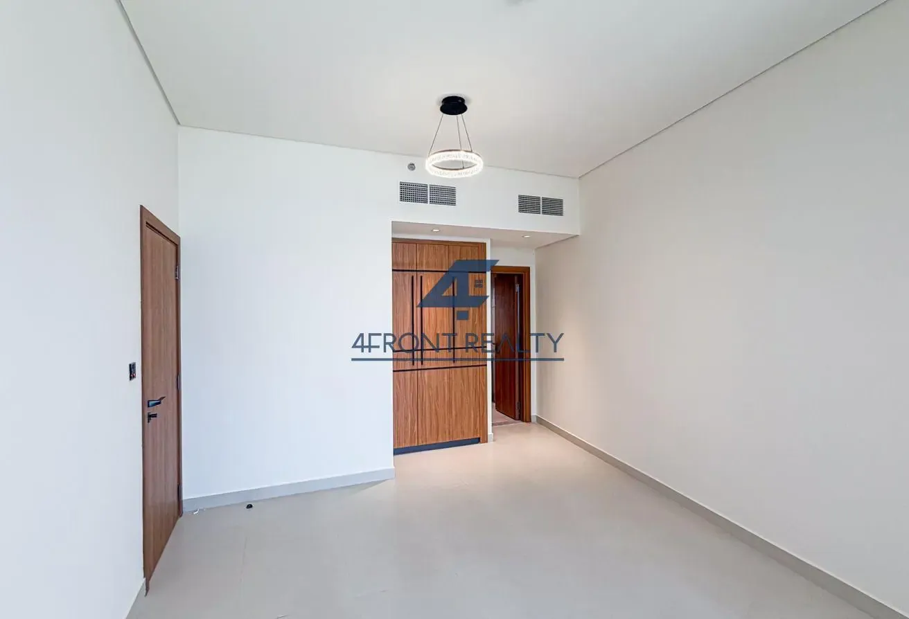Ready to Move | Smart Home | Newly Handed Over