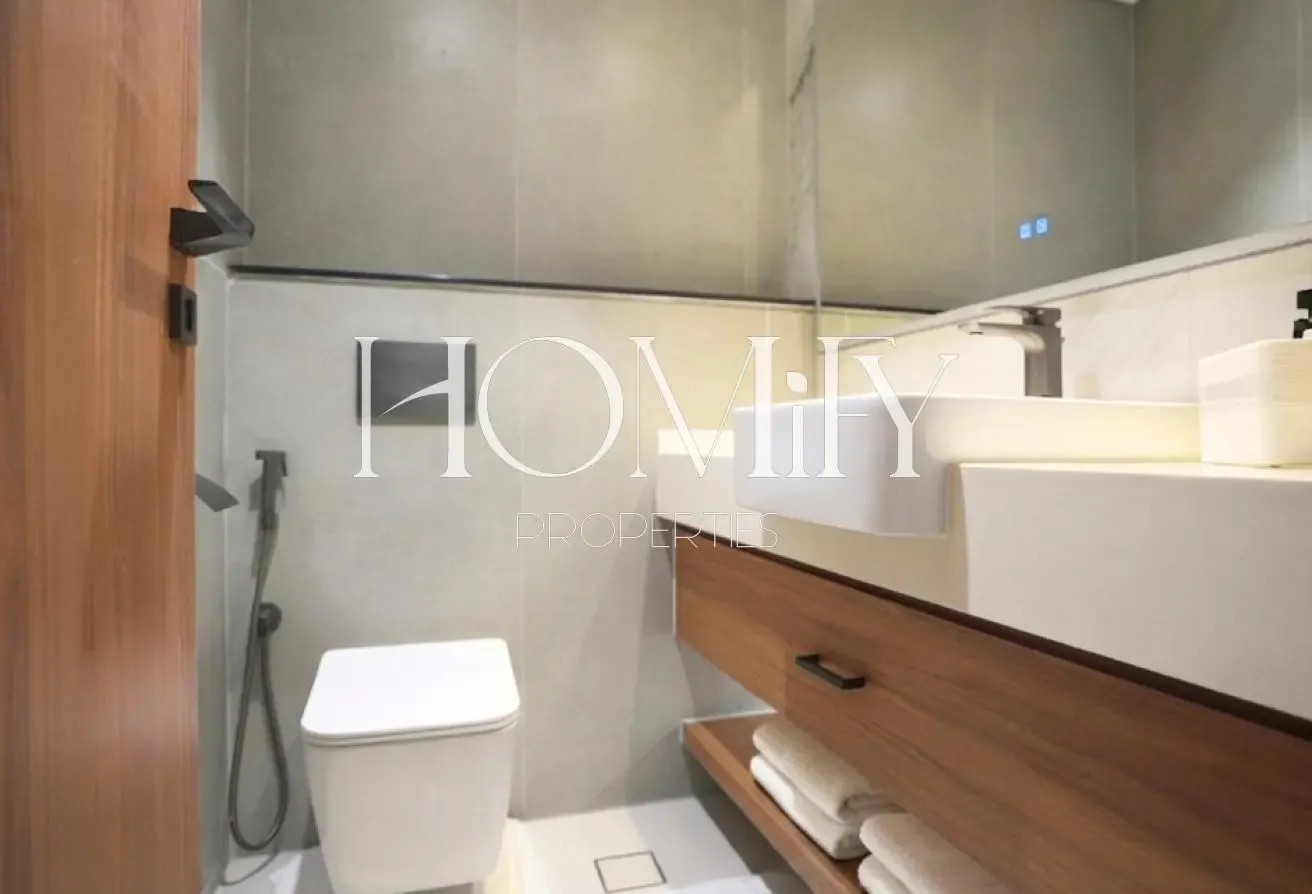 BRAND NEW | FULLY FURNISHED | CLOSED KITCHEN