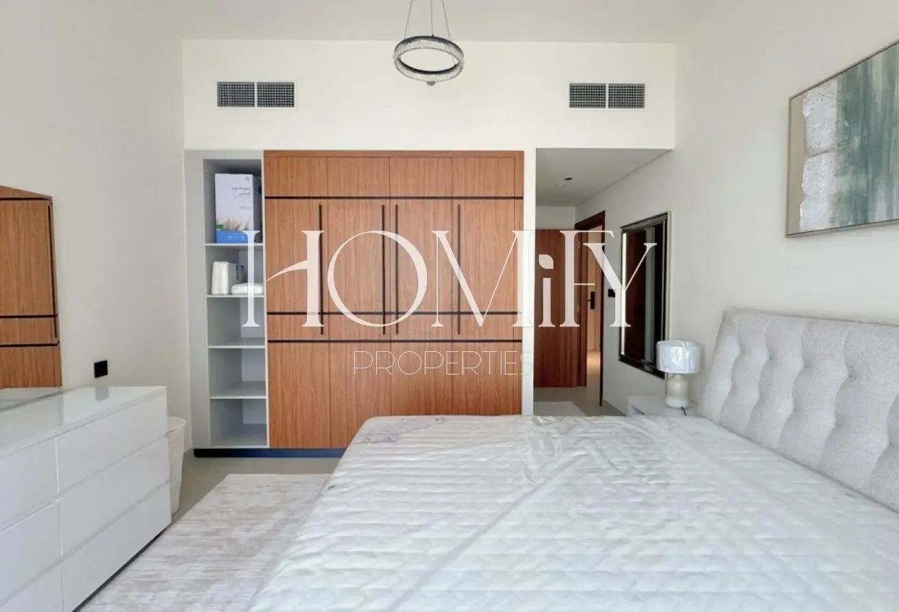BRAND NEW | FULLY FURNISHED | CLOSED KITCHEN