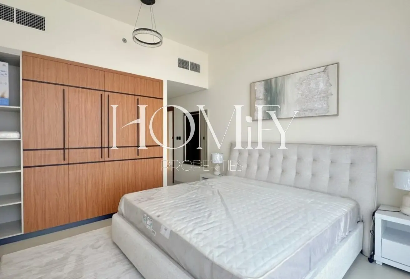 BRAND NEW | FULLY FURNISHED | CLOSED KITCHEN