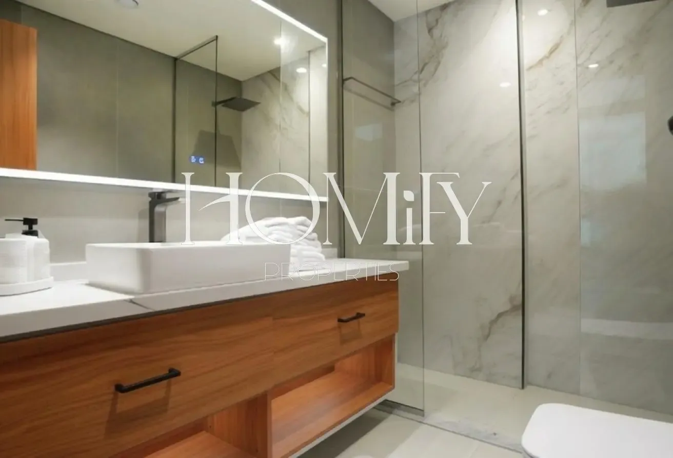 BRAND NEW | FULLY FURNISHED | CLOSED KITCHEN