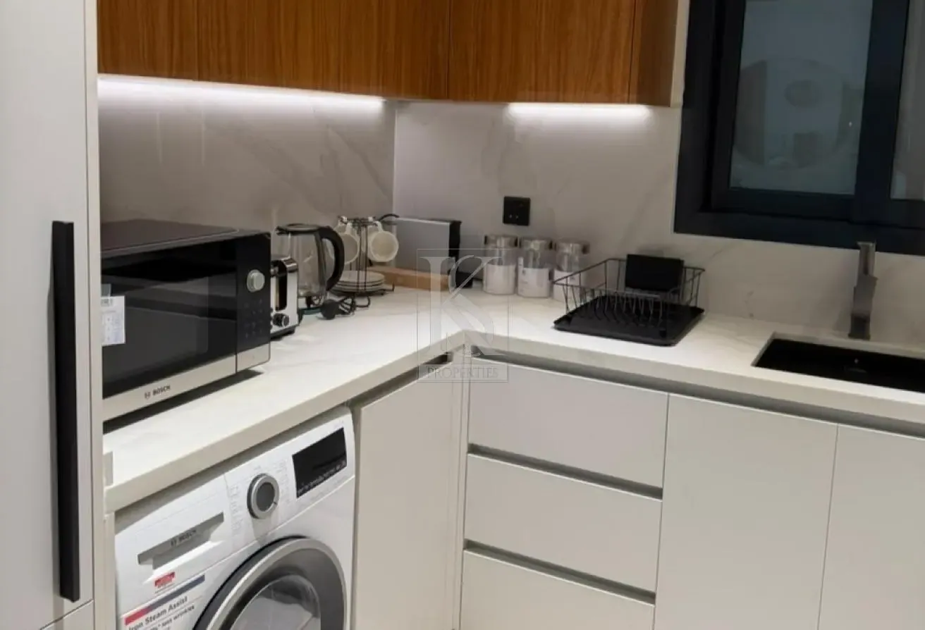 Premium 1BR | Elegant and Stylish | Accessible