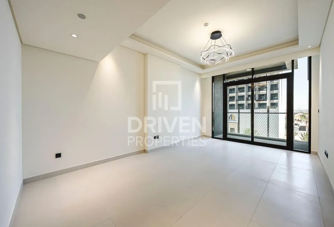 Fully Furnished | Brand New | Closed Kitchen