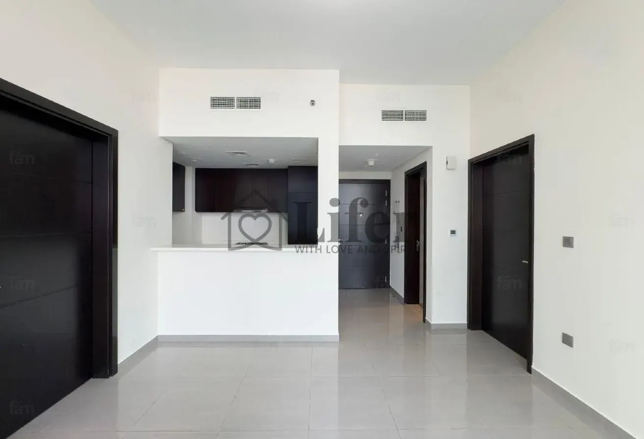 2BR Apartment | Canal & City View | Balcony