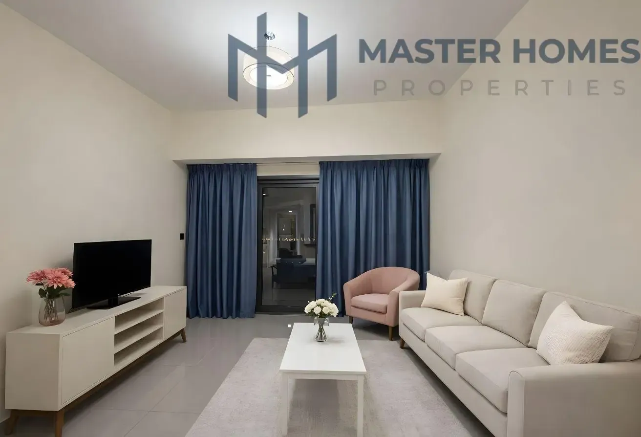 Corner unit | Near Metro | Canal view | Furnished