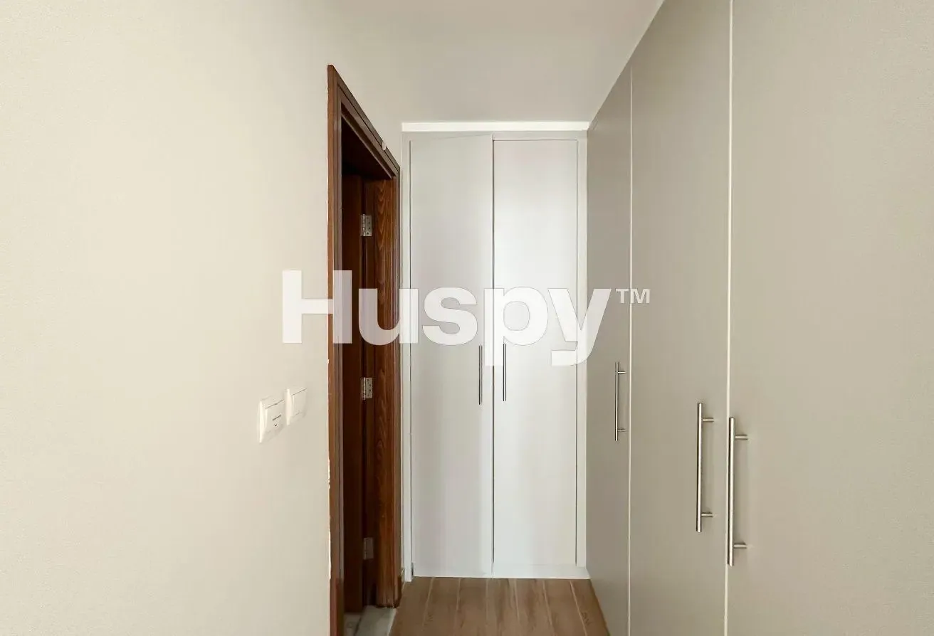 High Floor | Multiple Cheques | Vacant