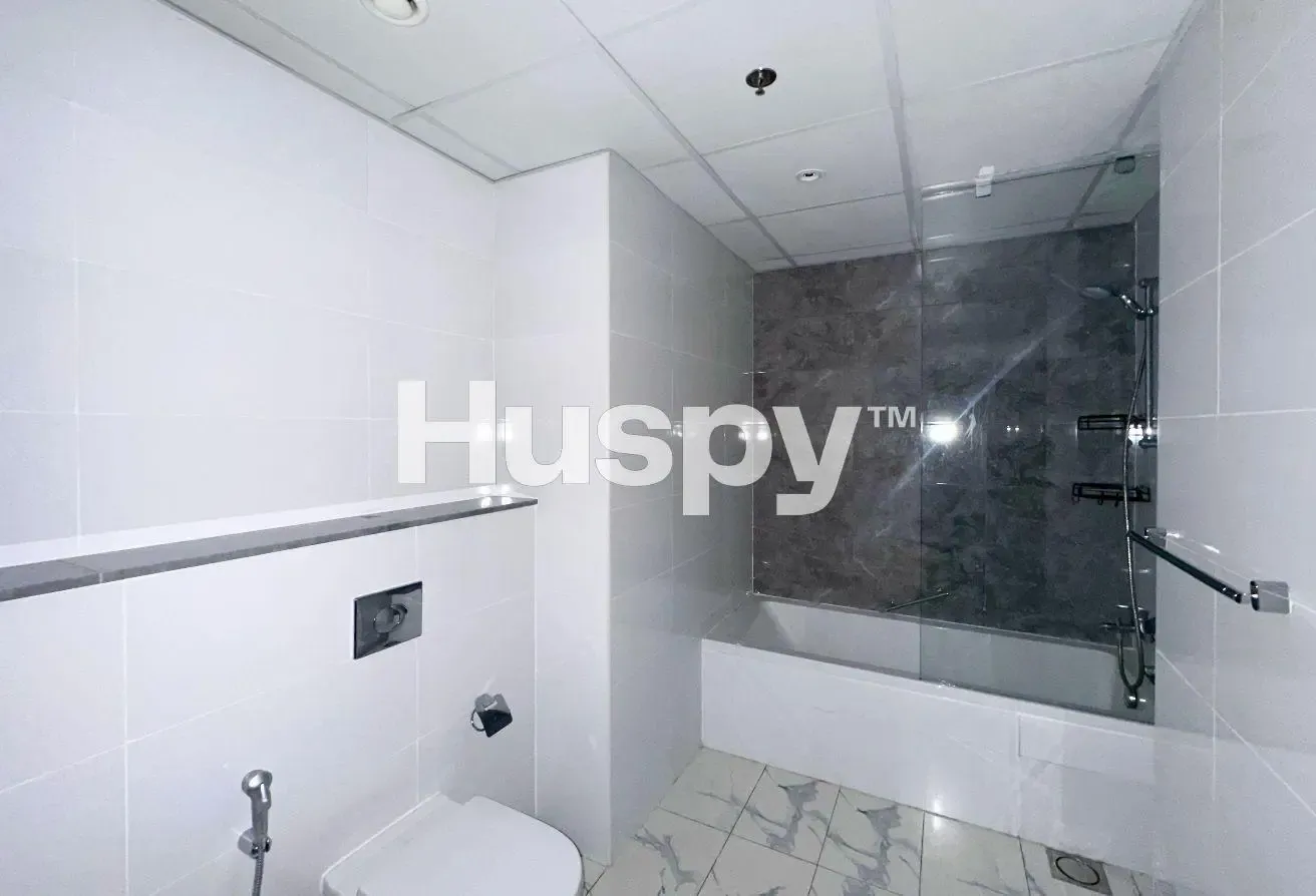 High Floor | Multiple Cheques | Vacant