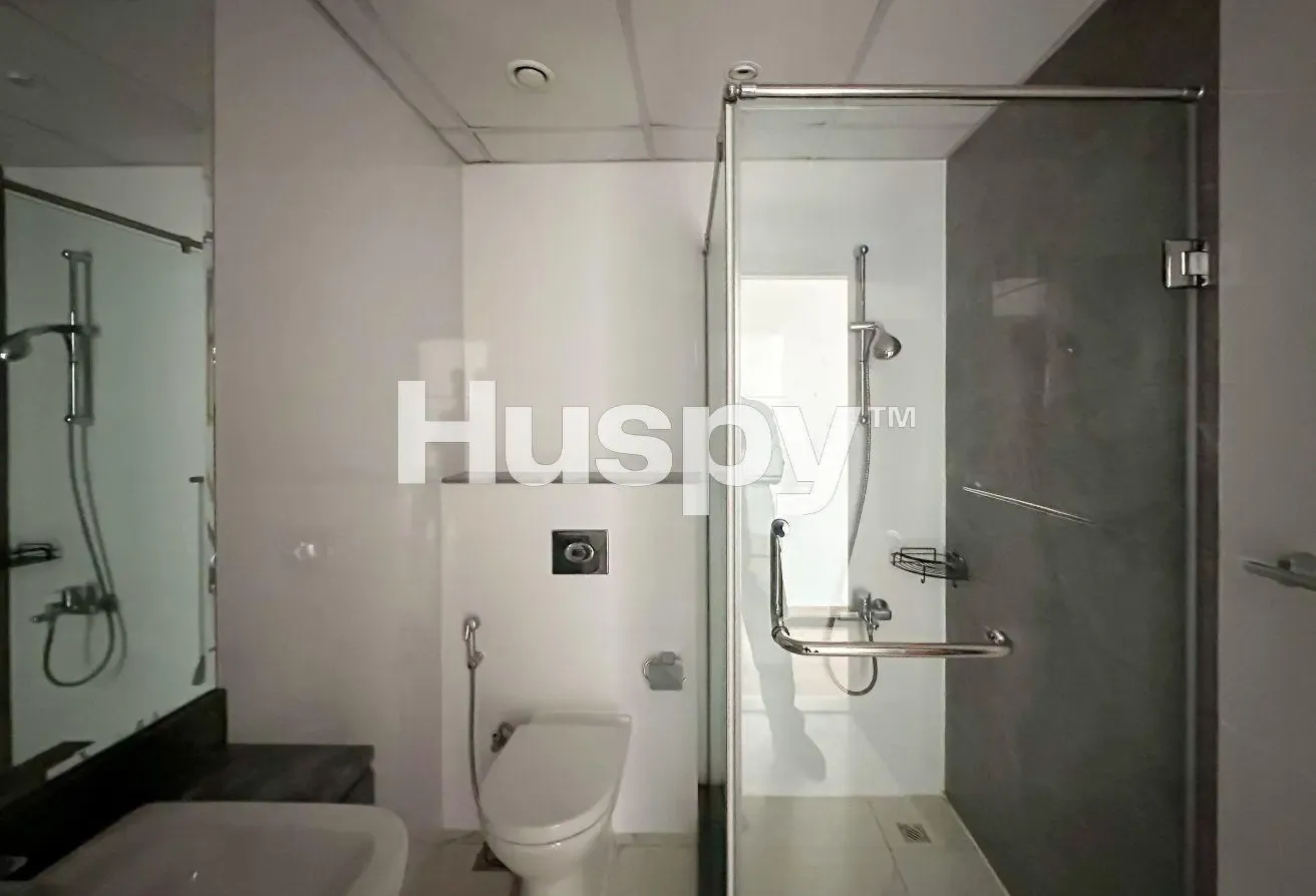 High Floor | Multiple Cheques | Vacant