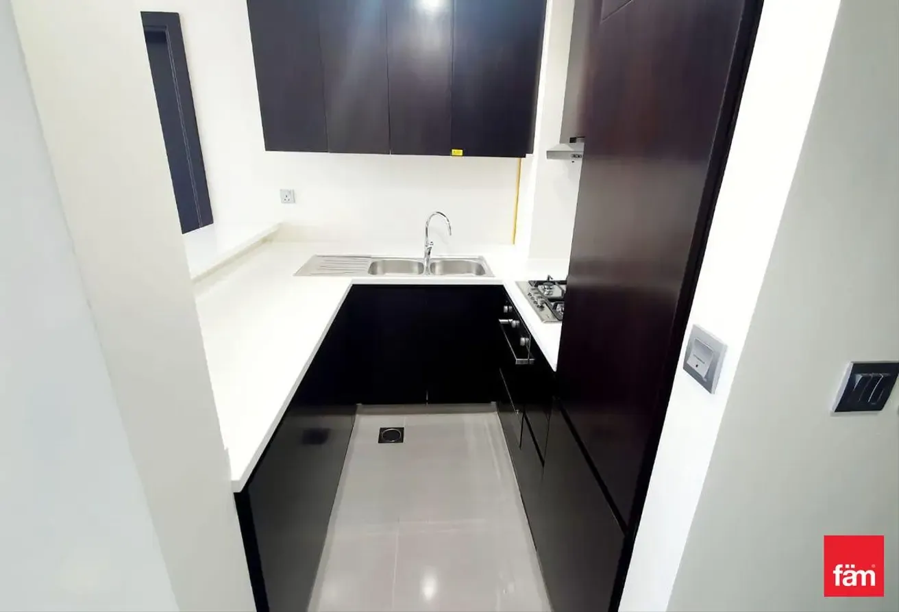 High Floor I SemiFurnished I Canal View