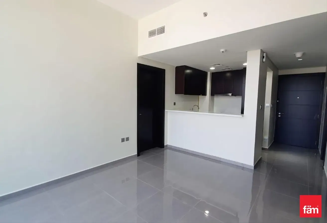 High Floor I SemiFurnished I Canal View