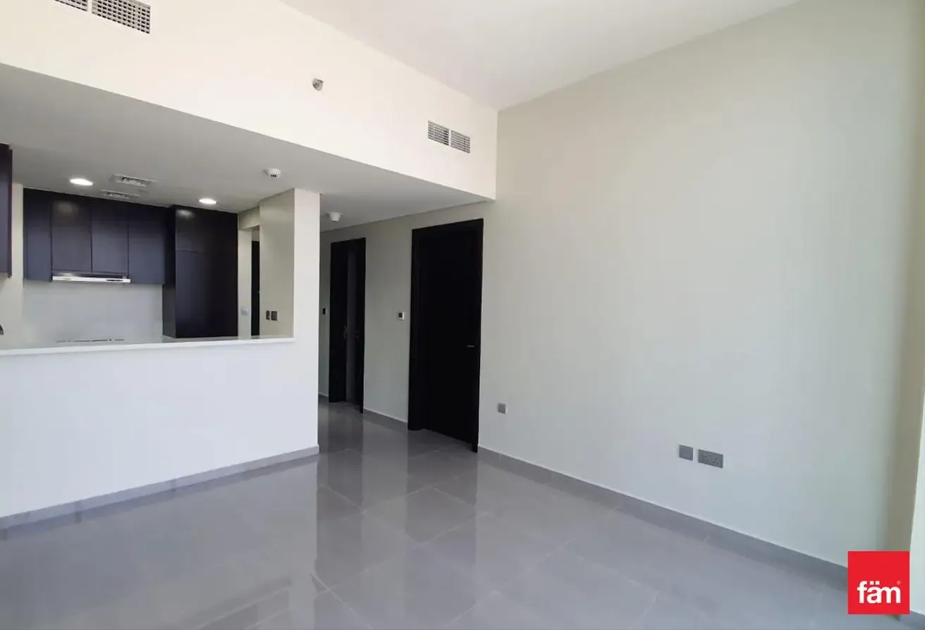 High Floor I SemiFurnished I Canal View