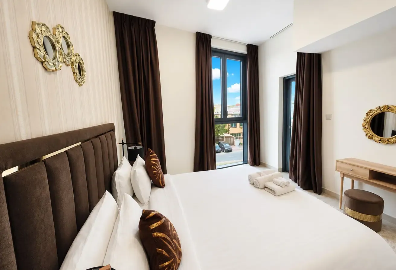 Vacant | Fully Furnished | Skyline View