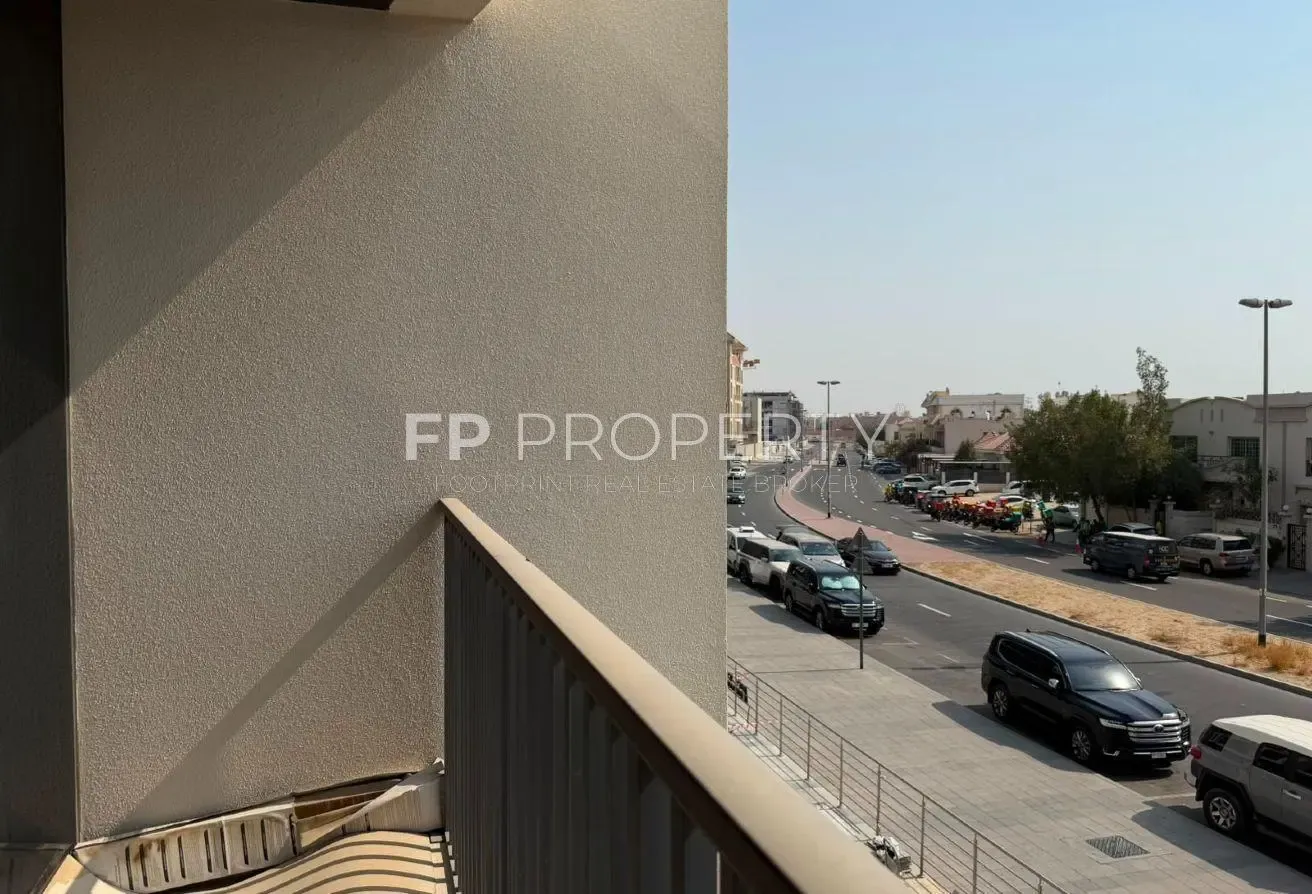 Exclusive 1BHK | Fully Furnished | Huge Apartment