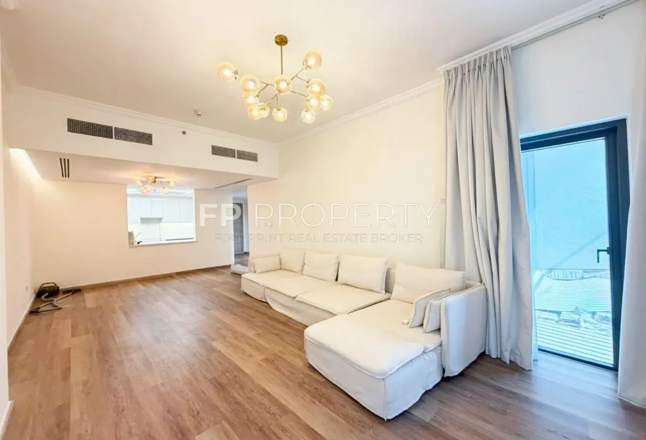 Exclusive 1BHK | Fully Furnished | Huge Apartment