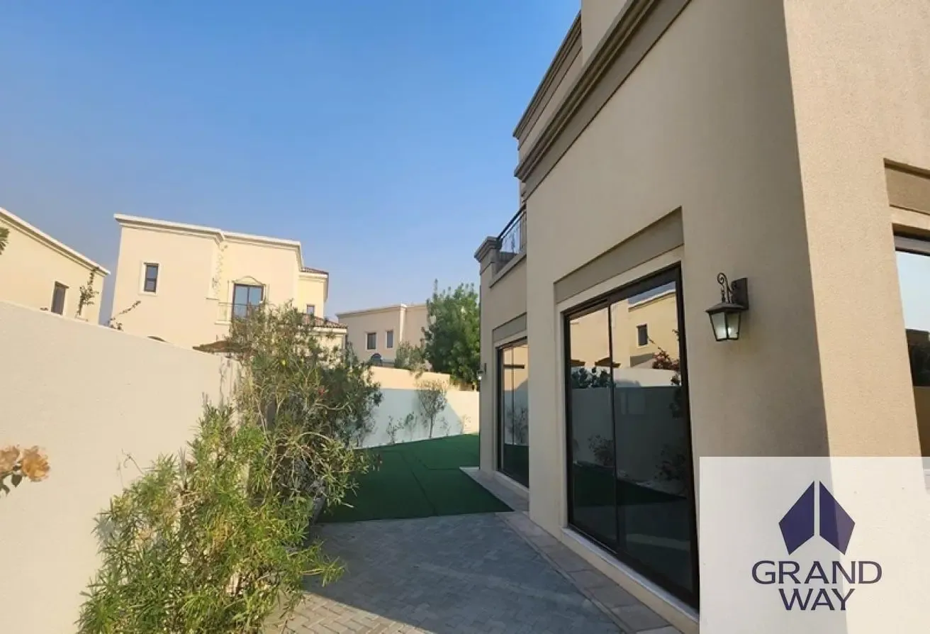 Stand Alone Villa I Garden I Covered Parking