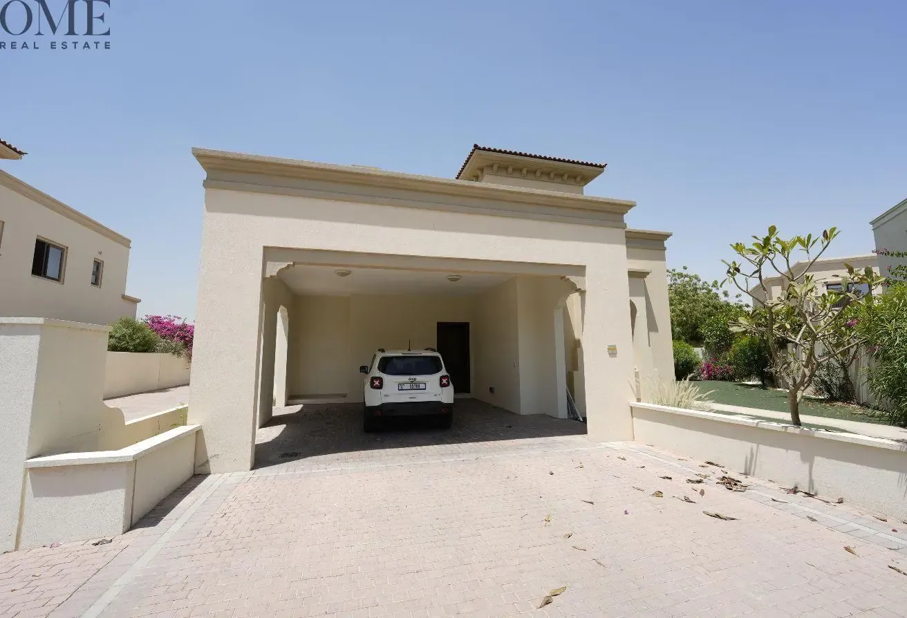 Luxury Family Villa for Rent in Palma Arabian 2