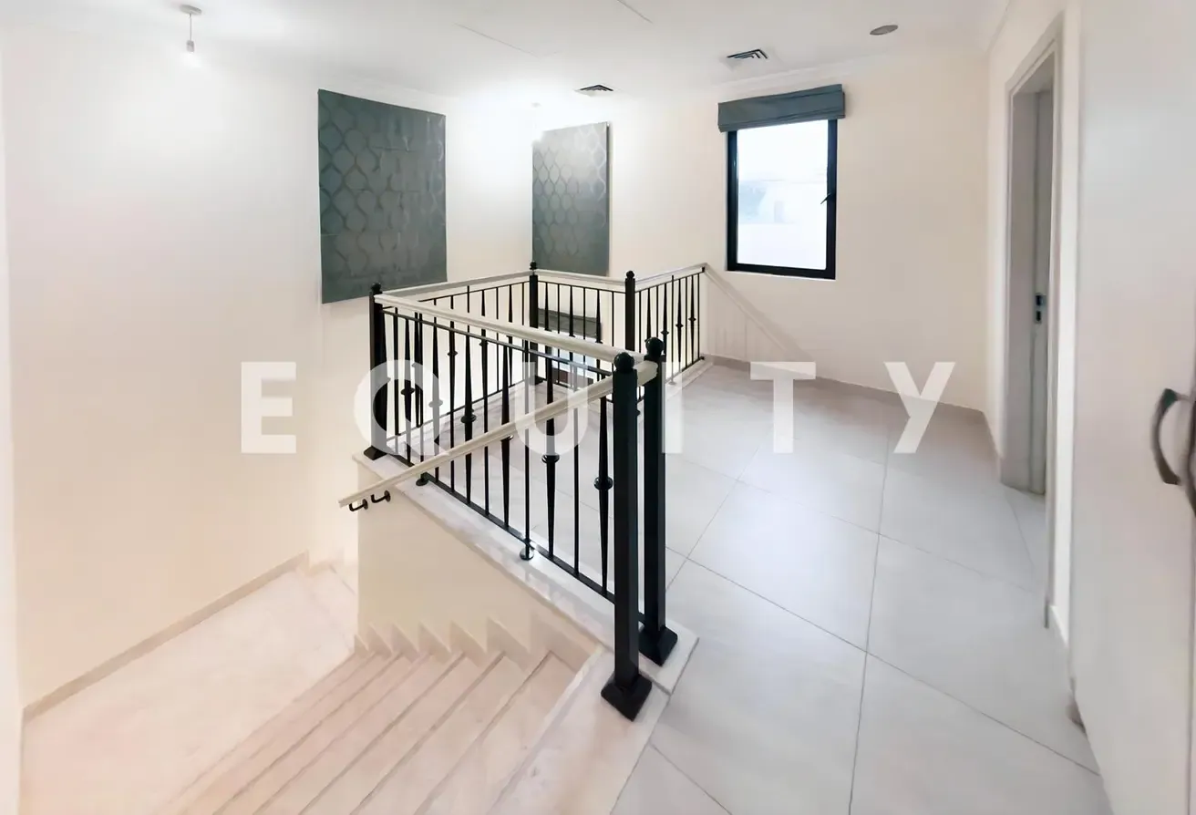 Genuine Listing | Vacant Now | Large Plot