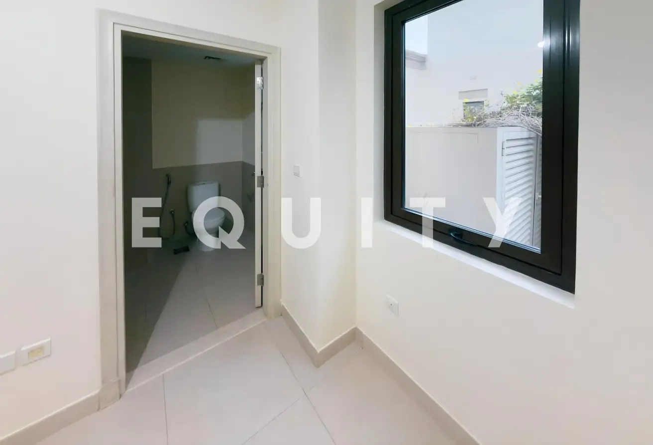 Genuine Listing | Vacant Now | Large Plot