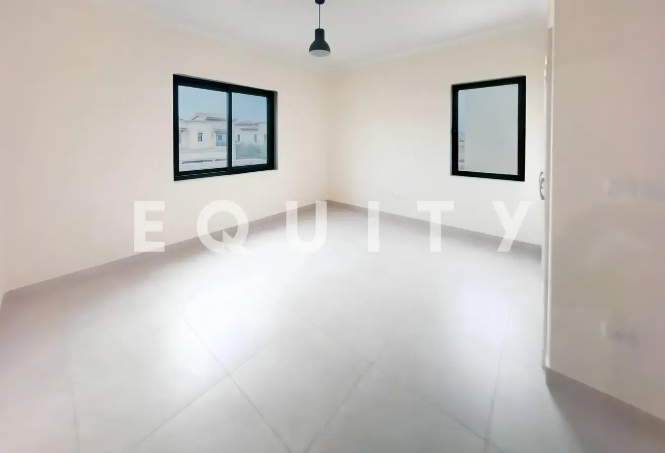 Genuine Listing | Vacant Now | Large Plot