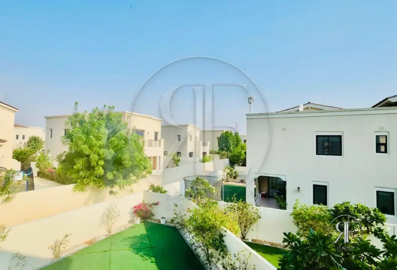 Elegant Villa | 5 Bedrooms | Palma