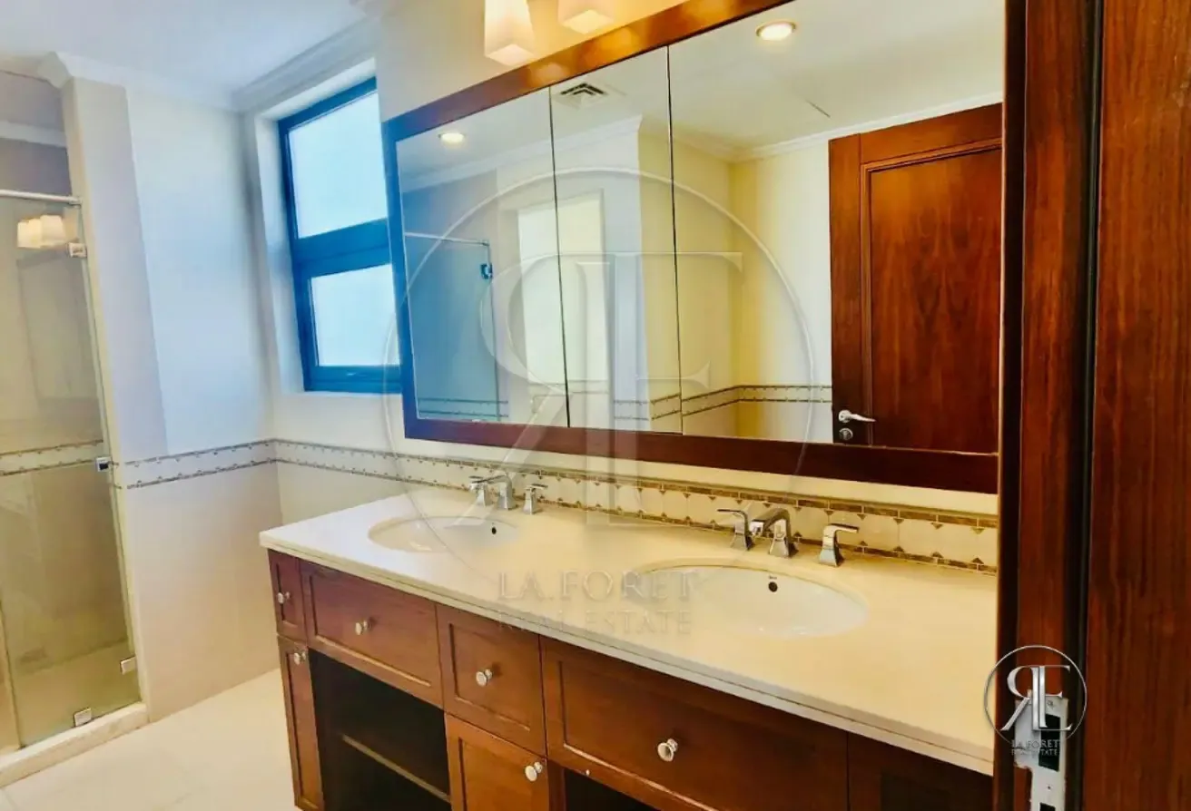Elegant Villa | 5 Bedrooms | Palma