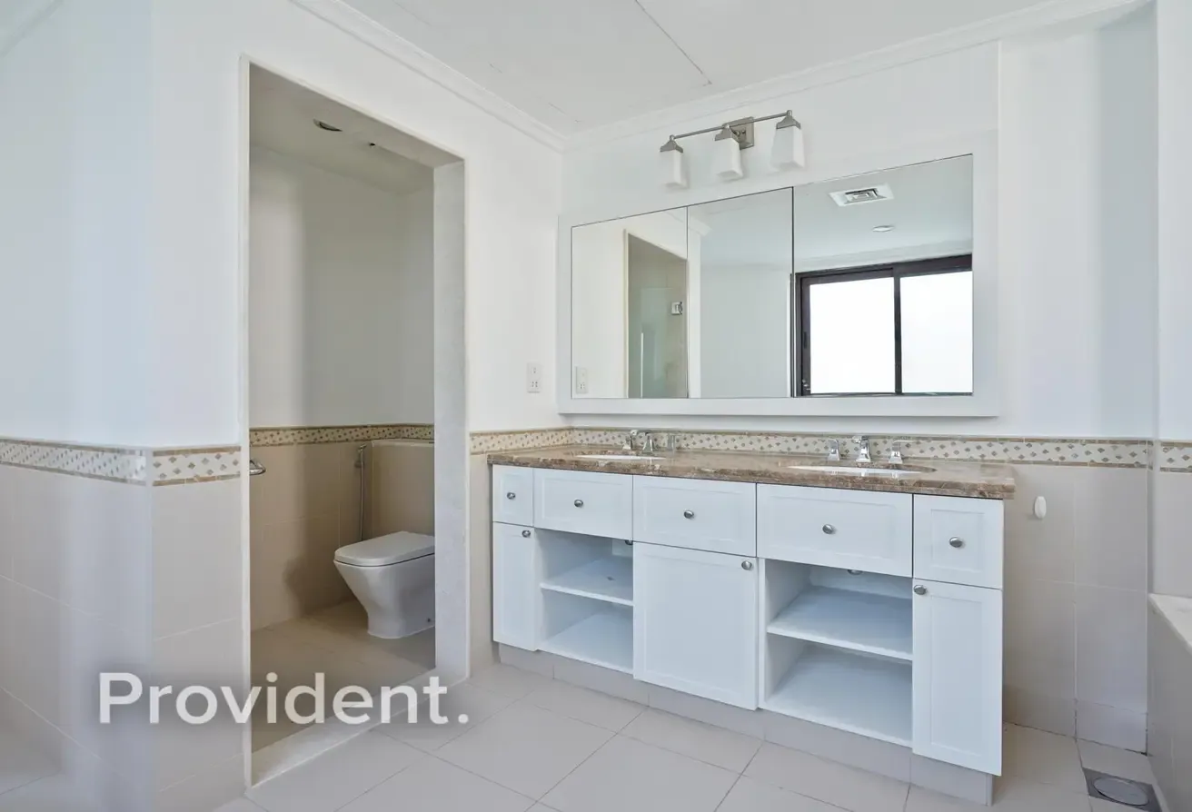 Modern Finish | Single Row | Prime Location