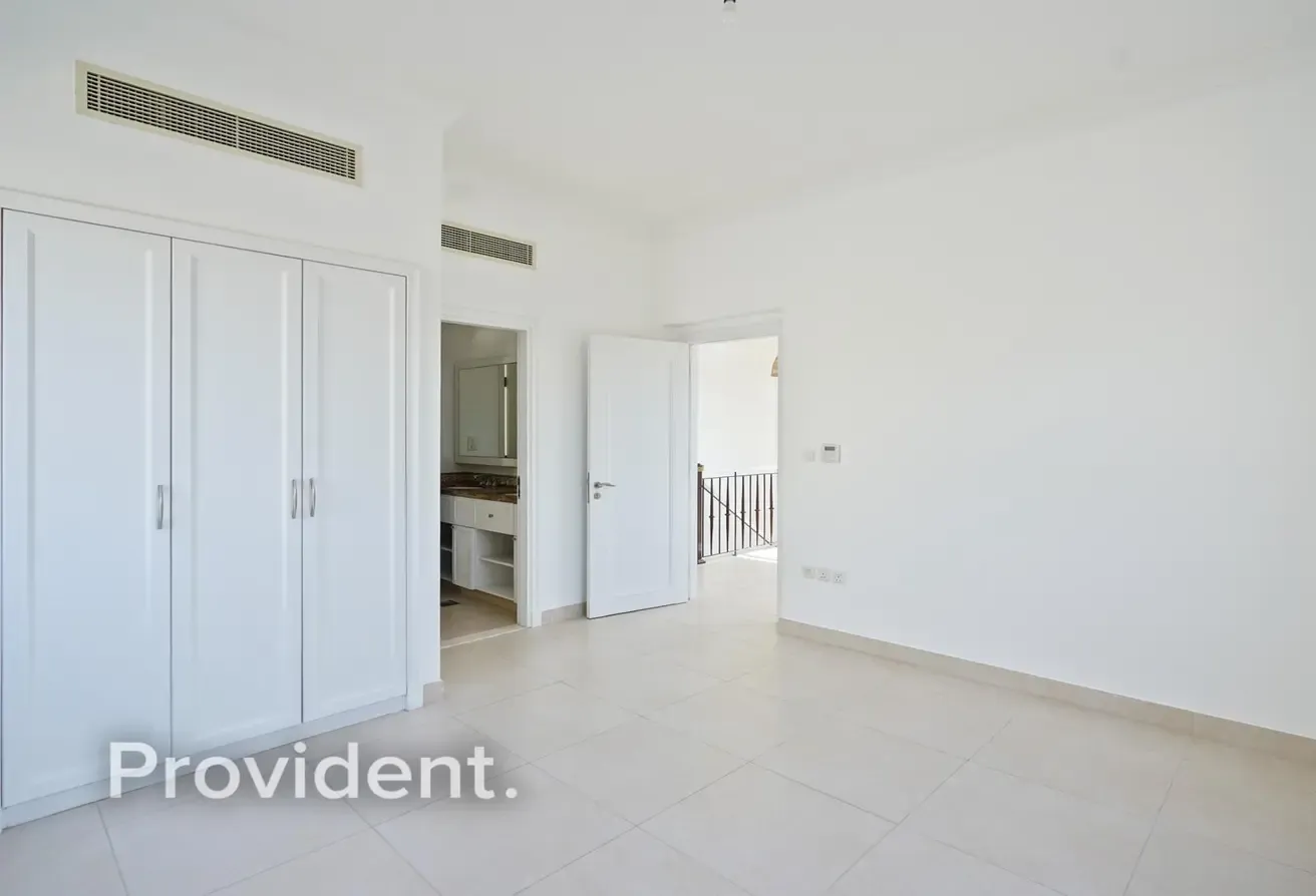 Modern Finish | Single Row | Prime Location