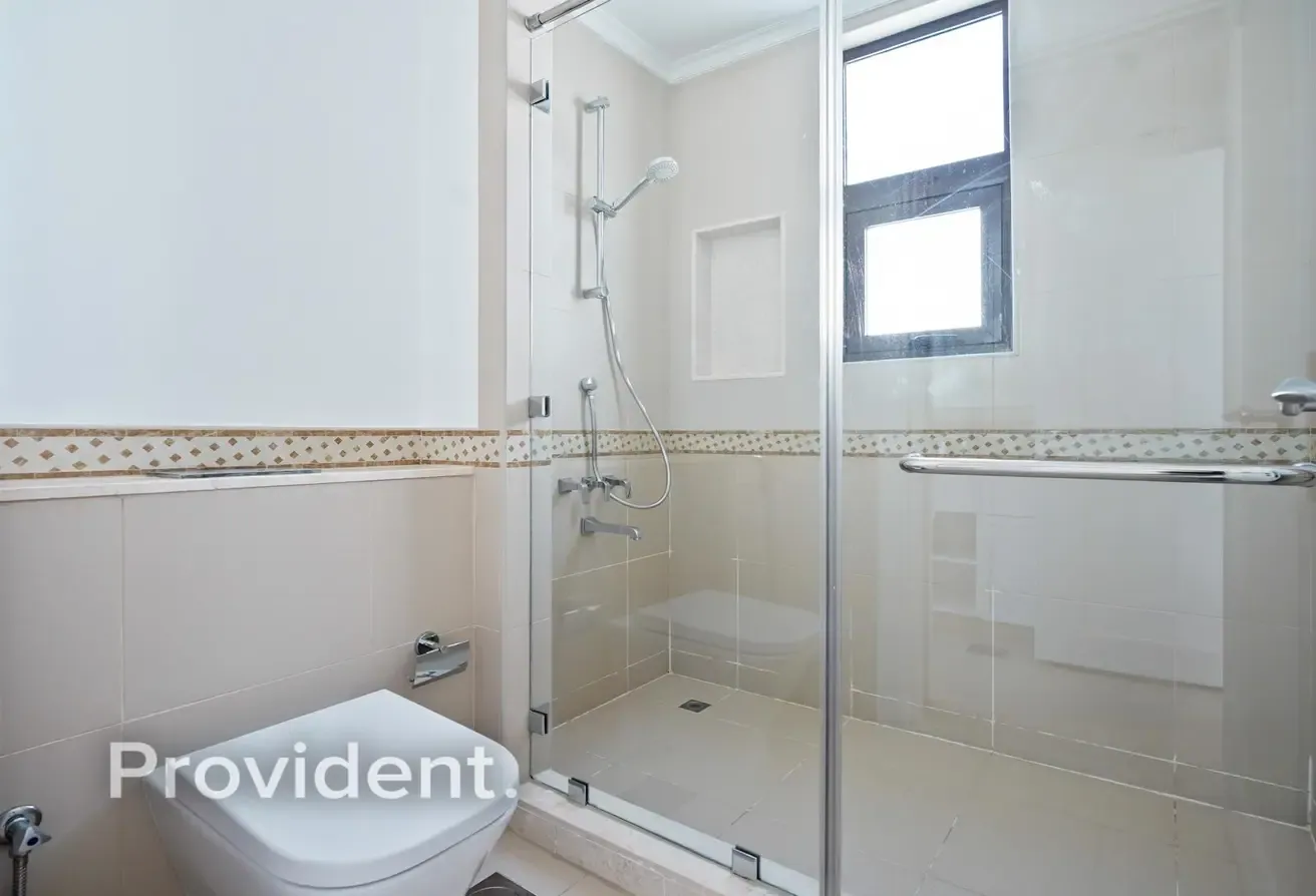 Modern Finish | Single Row | Prime Location
